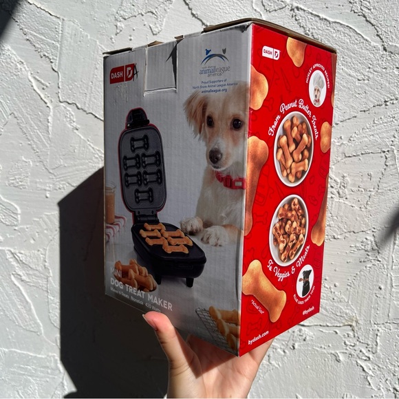 Dash Mini Dog Treat Maker! - Picture 2 of 5